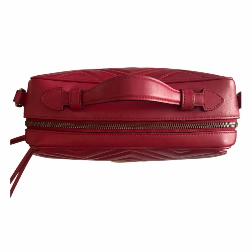 Gucci Red Quilted GG Shoulder Bag with Gold Hardware - Picture 6 of 15